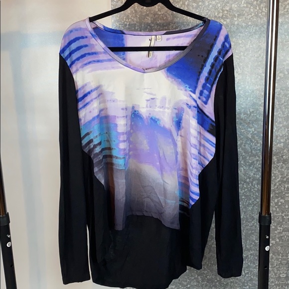 Calvin Klein Jeans Tops - CALVIN KLEIN LONG SLEEVE TIE-DYE TOP